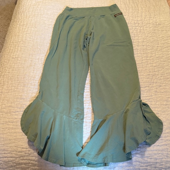 Matilda Jane Sage Green Pants - Picture 1 of 4